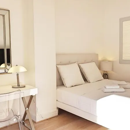 2-br Center Near Croisette & Palais