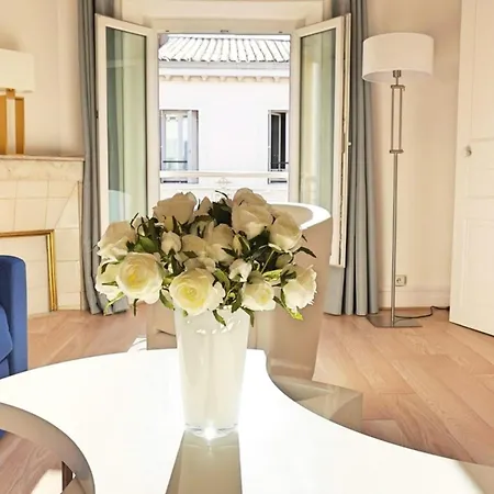 2-br Center Near Croisette & Palais Cannes